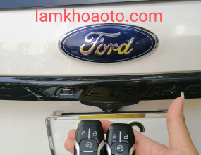 Chìa khoá xe ford Explorer 