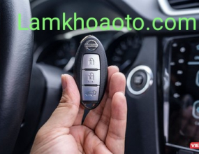 Làm khoá xe Nissan Almera 